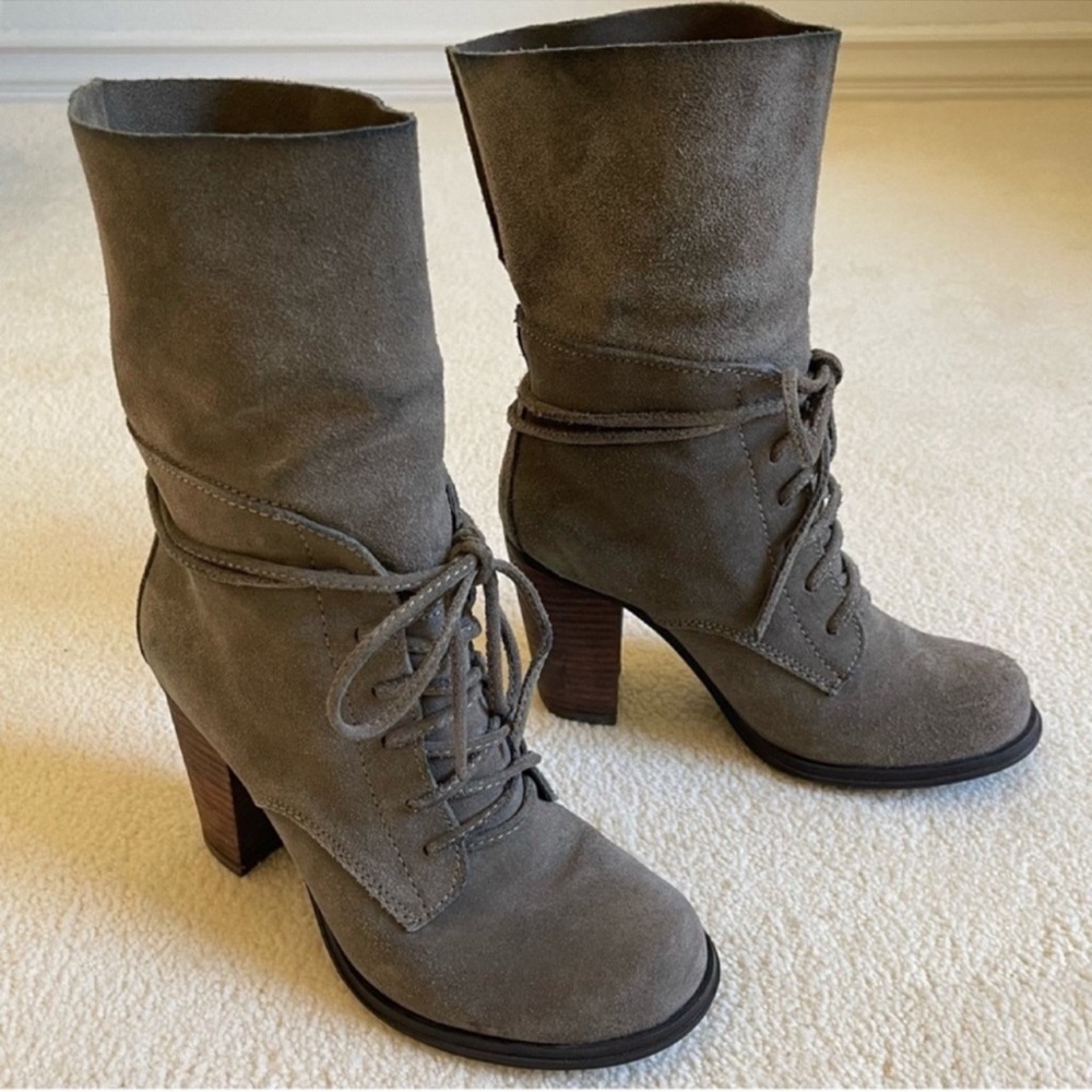 MIA Paulette Suede Leather Boots Pull-On Block Heel Size 6.5